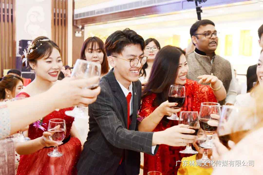 极悦娱乐官方网站图片